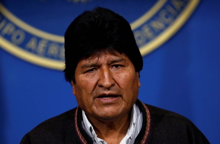 México concede asilo, e Evo Morales deixa a Bolívia