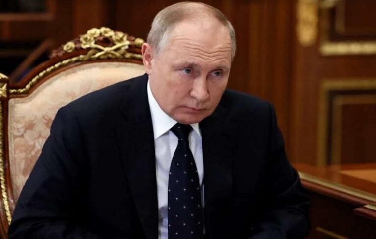 InternacionalEUA: Putin decidiu invadir Ucrânia e já anunciou ás Forças Armadas Russas
