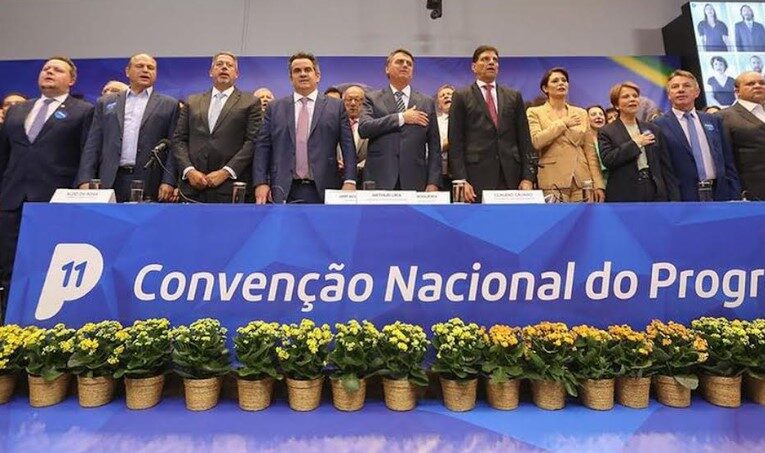 PP oficializa apoio à candidatura deJair Bolsonaro à Presidência